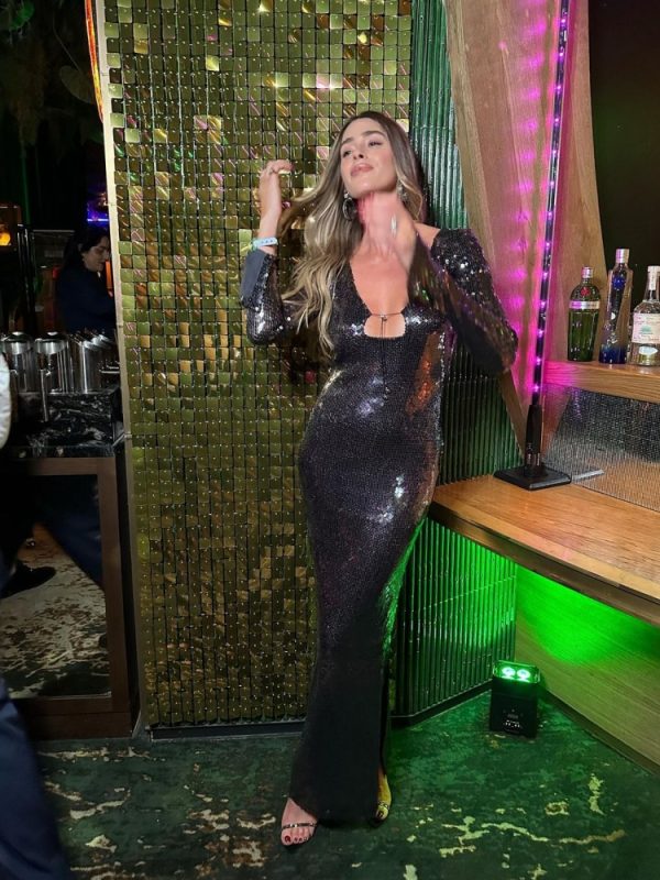 Sexy Deep V Long Sleeve Backless Sequins Long Dress Elegant Khaki Luxury Sequins Bodycon Maxi Dress 5