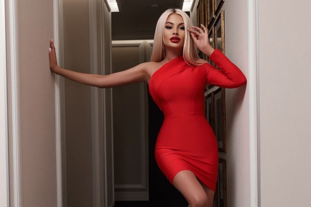 stand out in red our top picks for bandage dresses
