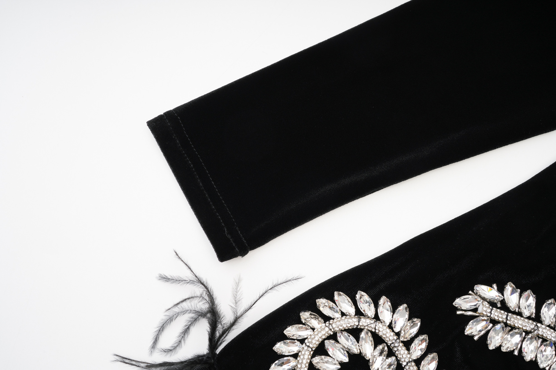 Luxury Crystal Design Velvet Mini Feather Dress (5)